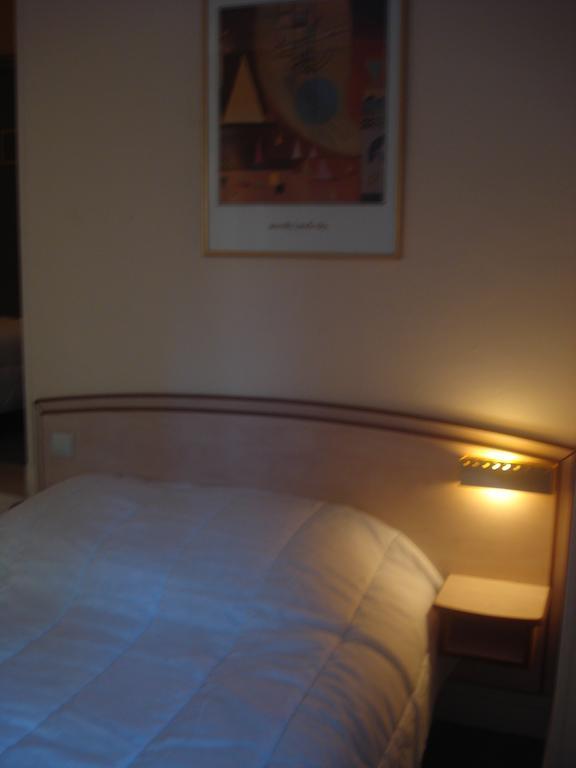 Hotel Le Terminus Tarascona Esterno foto