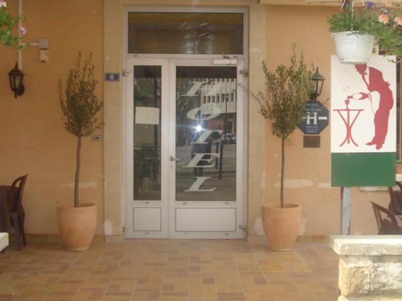 Hotel Le Terminus Tarascona Esterno foto